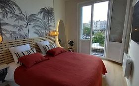 Appartement privé, vue eglise, plein centre